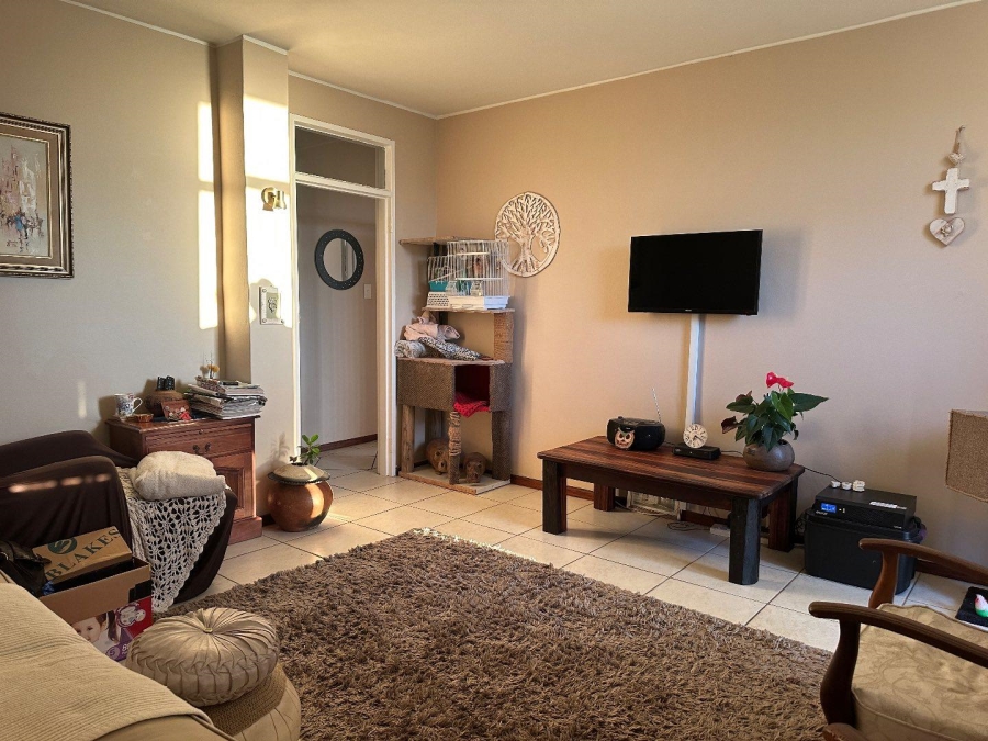 2 Bedroom Property for Sale in Chrismar Western Cape